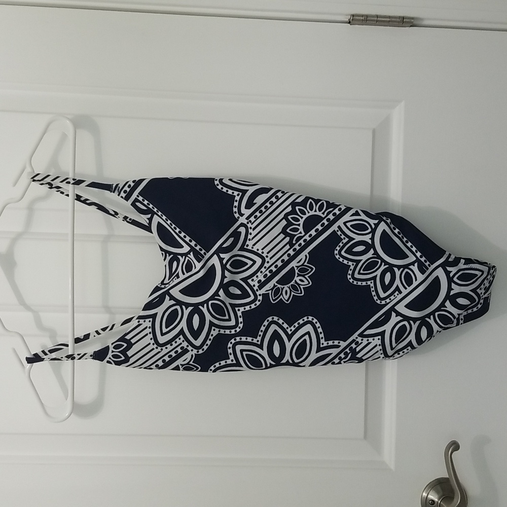 Aerie Navy And White one-piece - Picture 2 of 8